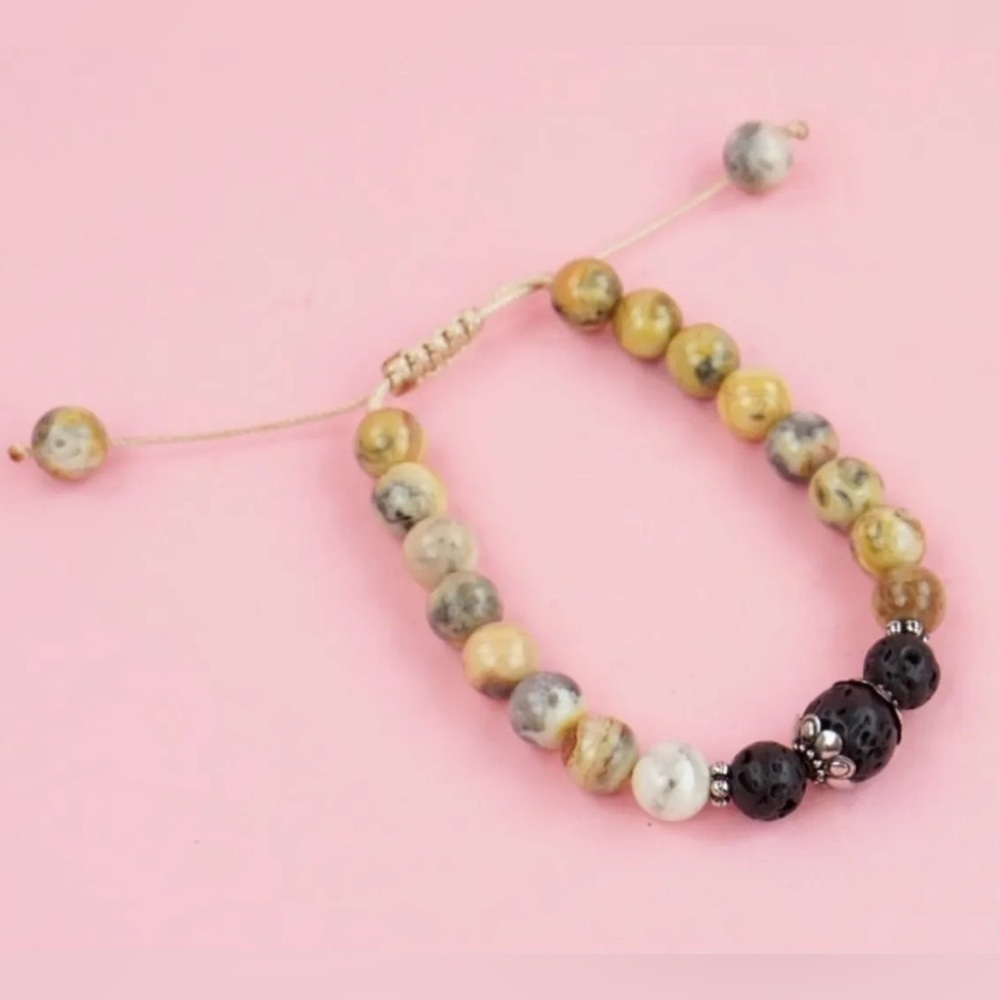 Lava & Lace Agate Bracelet - Picture 3 of 3